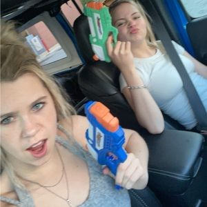 Meet your Posher, Lexie